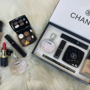 Chanel perfume gift set with foundation 0 Reviews